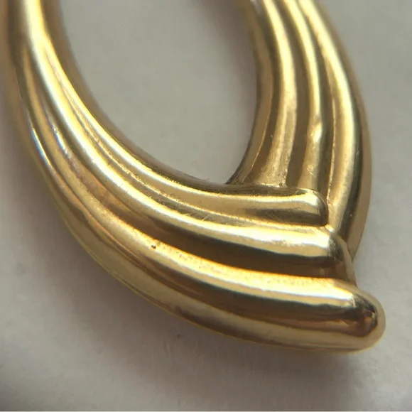 Vintage 14k Yellow Gold Half Twist Hoop Hinge Back Earrings 2.83 G 1.3